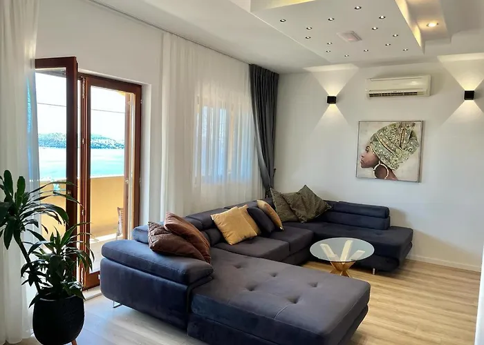 Ivana Apartment *